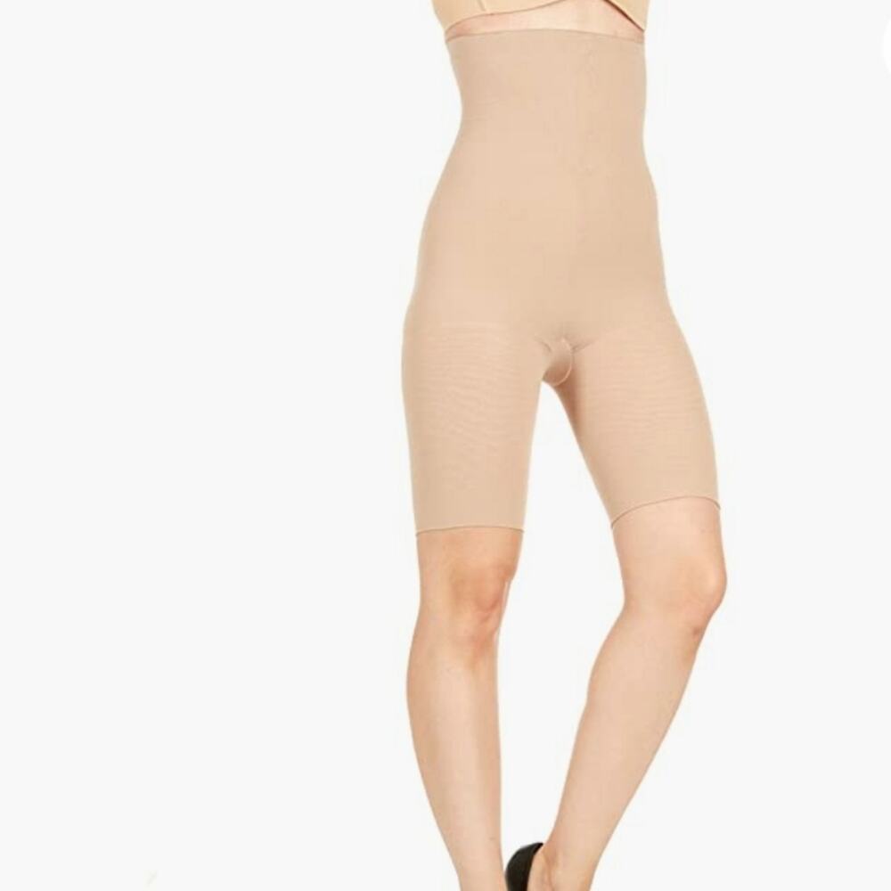 Assets by Spanx Fantastic Firmer High Waisted Shapewear Shorts Nude Buff Size 2